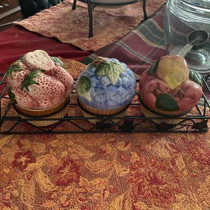 Vintage Set of 3 Ceramic Fruit Basket Tart Muffin Lidded dishes with Wire Holder